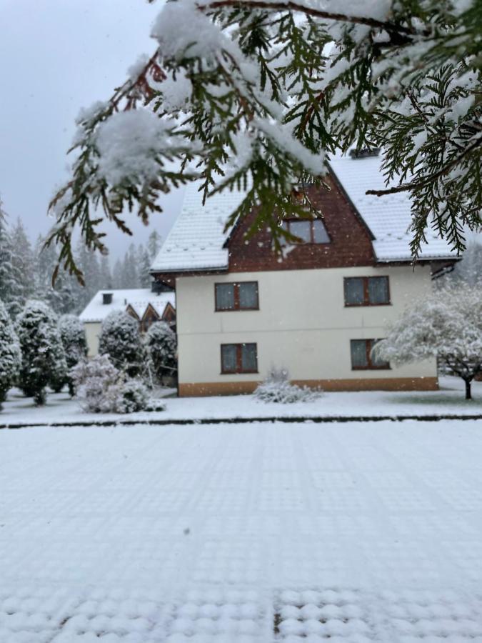 Hotel Gosciniec Ozna à Kiczora Extérieur photo