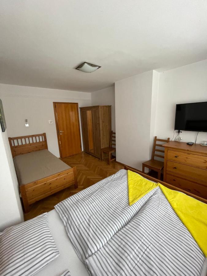 Hotel Gosciniec Ozna à Kiczora Extérieur photo