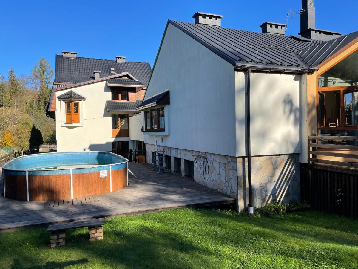 Hotel Gosciniec Ozna à Kiczora Extérieur photo