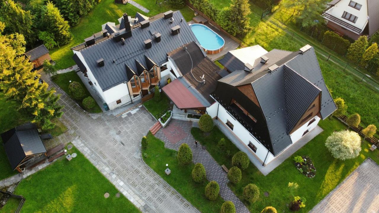 Hotel Gosciniec Ozna à Kiczora Extérieur photo